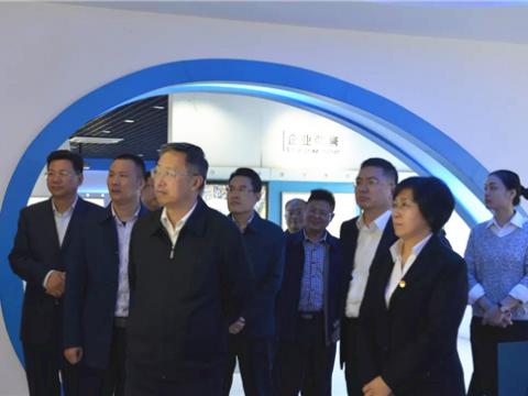 省总工会马永青副主席一行来Z6官网集团调研职工文化及阵地建设工作
